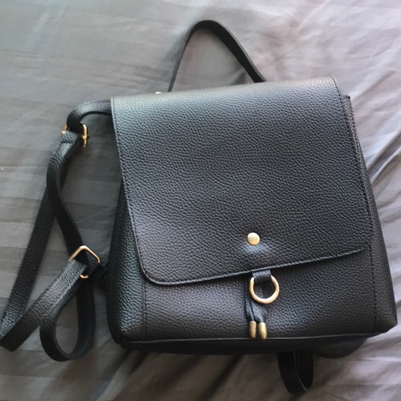 Black faux leather backpack - Picture 1 of 2